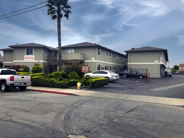 Courtyard Apartments